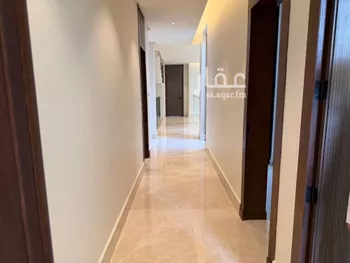 فيلا للبيع في شارع إبراهيم بن السندي, حي القيروان, مدينة الرياض, منطقة الرياض صورة 2