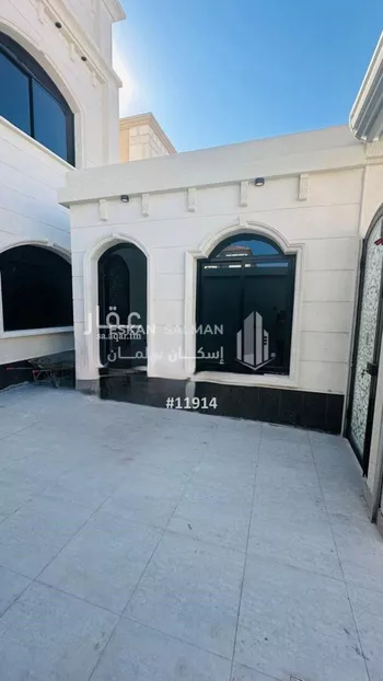 فيلا للبيع في شارع شارع رقيقة بنت ثابت, حي الأمانة, مدينة الدمام, المنطقة الشرقية صورة 2