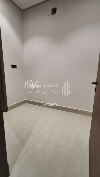 دور للبيع في شارع العجمة, حي الرمال, مدينة الرياض, منطقة الرياض صورة 4