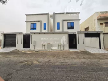 فيلا للبيع في شارع زامل بن سليم, حي منسوبي التعليم الأول, مدينة الاحساء, المنطقة الشرقية