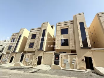 شقة للبيع في شارع عتود, حي الظرفة, مدينة خميس مشيط, منطقة عسير
