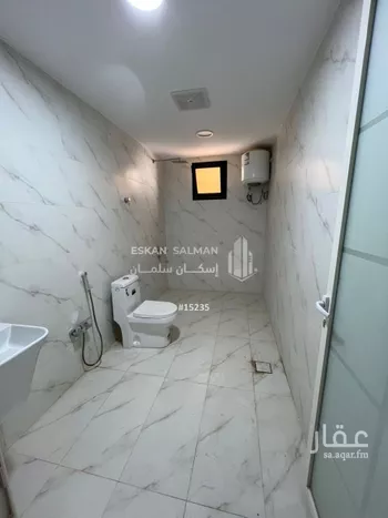 فيلا للبيع في شارع عبدالعزيز محمد القاضي, حي الريان, مدينة عنيزه, منطقة القصيم صورة 2