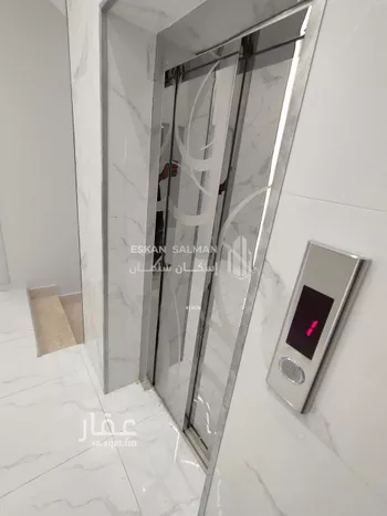 دور للبيع في شارع شارع معاوية بن أبي سفيان, حي السويس 1, مدينة جازان, منطقة جازان صورة 3