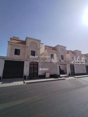 فيلا للبيع في شارع عبدالله ابن عقبة, حي الدفاع, مدينة المدينه المنوره, منطقة المدينة المنورة