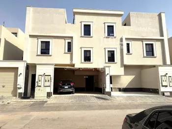 دور للبيع في شارع جبل بتران, حي القادسية, مدينة الرياض, منطقة الرياض