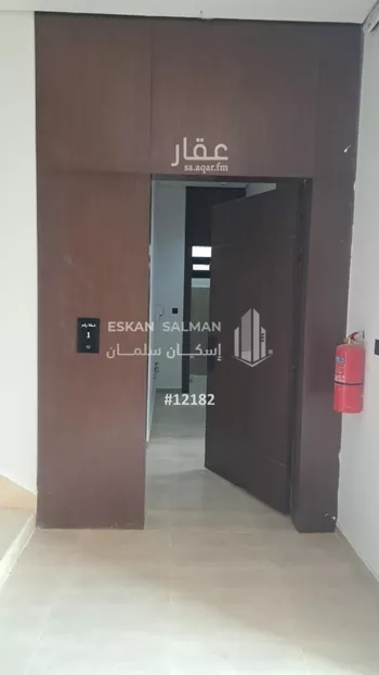 شقة للبيع في شارع عبيدالله الثقفي, حي المهدية, مدينة الرياض, منطقة الرياض صورة 2