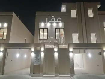 فيلا للبيع في شارع أحمد بن محمد العيالي, حي عكاظ, مدينة الرياض, منطقة الرياض