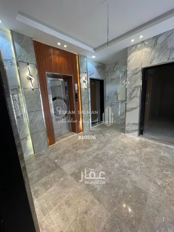 شقة للبيع في شارع زياد بن كعب, حي الإسكان, مدينة صامطه, منطقة جازان صورة 3