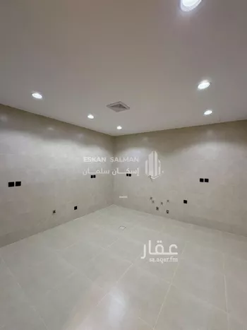 شقة للبيع في شارع محمد القيسي, حي الشفاء, مدينة خميس مشيط, منطقة عسير صورة 2
