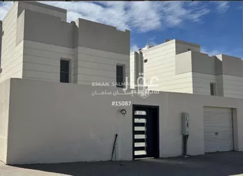 فيلا للبيع في شارع عبدالعزيز التويجري, حي المنصورة, مدينة خميس مشيط, منطقة عسير