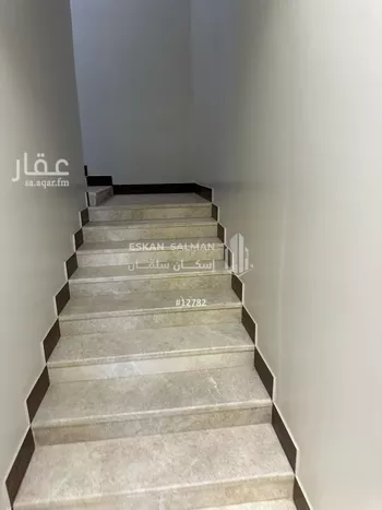 فيلا للبيع في شارع ربيعة ابن عبدالله ابن الهدير, حي الشرف, مدينة خميس مشيط, منطقة عسير صورة 3