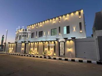 فيلا للبيع في شارع ابي بكر الطحان, حي الرحاب, مدينة امارة منطقة مكة المكرمة - الطائف, منطقة مكة المكرمة