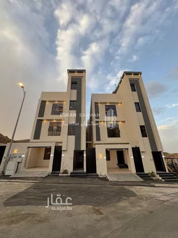 دور للبيع في شارع الرقمية, حي الزهور, مدينة ابها, منطقة عسير صورة 2