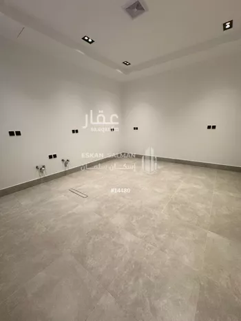 دور للبيع في شارع رقم 211, حي المونسية, مدينة الرياض, منطقة الرياض صورة 3