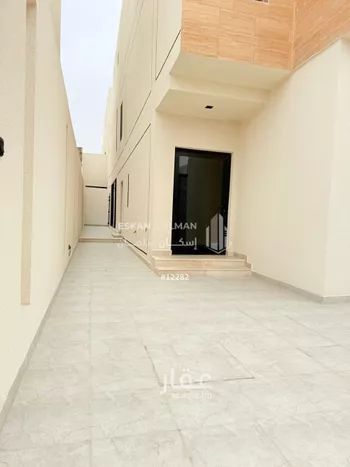 فيلا للبيع في شارع ابن عطيه المكناسي, حي الراشدية الثالث, مدينة الاحساء, المنطقة الشرقية صورة 2