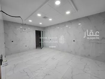 فيلا للبيع في شارع عين دار, حي الصواري, مدينة الخبر, المنطقة الشرقية صورة 2