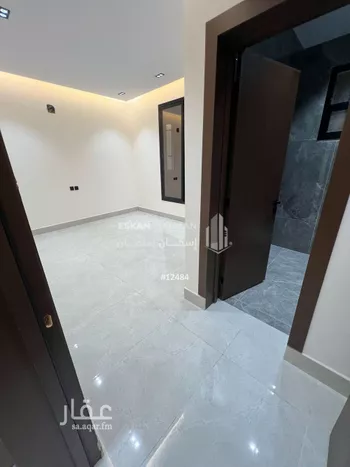 دور للبيع في شارع الميناء, حي الندوة, مدينة الرياض, منطقة الرياض صورة 4