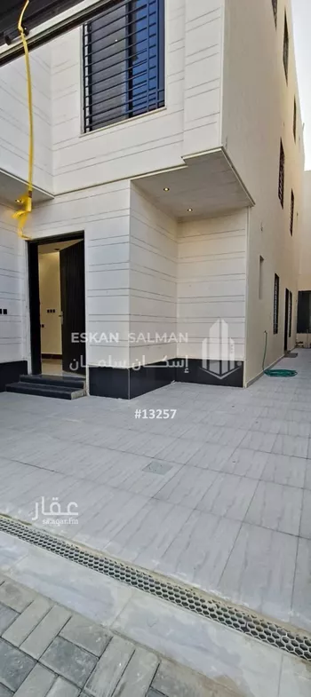 دور للبيع في شارع رقم 101, حي الندوة, مدينة الرياض, منطقة الرياض صورة 3
