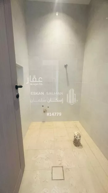 فيلا للبيع في شارع 18ب, حي ضاحية الملك فهد, مدينة الدمام, المنطقة الشرقية صورة 4