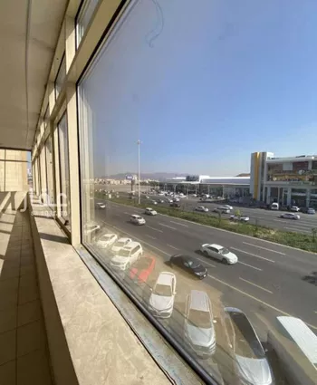 مكتب تجاري للإيجار في شارع طريق الامير نايف بن عبدالعزيز, حي السلام, مدينة المدينه المنوره, منطقة المدينة المنورة صورة 5