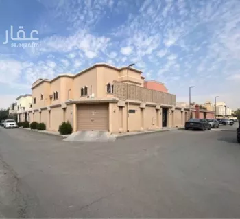 فيلا للبيع في شارع احمد محمد بدوي, حي الملك فهد, مدينة الرياض, منطقة الرياض