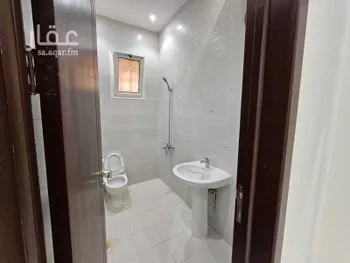 شقة للإيجار في شارع رقم 1 ، حي الندوة ، الرياض ، منطقة الرياض صورة 5