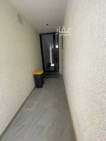 شقة للبيع في شارع حميد الطويل, حي عكاظ, مدينة الرياض, منطقة الرياض