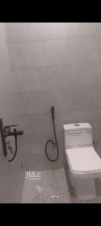 شقة للإيجار في شارع عبدالله الدينوري, حي الملك فيصل, مدينة الرياض, منطقة الرياض صورة 2
