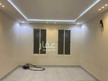 دور للبيع في شارع عاقل بن حبيب ، حي عكاظ ، الرياض ، منطقة الرياض صورة 3