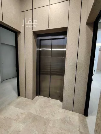 شقة للبيع في شارع عبدالرحمن ابن قيظي ابن قيس, حي المصيف, مدينة خميس مشيط, منطقة عسير صورة 2