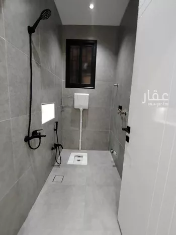 شقة للبيع في شارع محمد بن احمد السرائي, حي شعبة الشيخ, مدينة خميس مشيط, منطقة عسير صورة 4