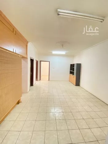 مكتب تجاري للإيجار في شارع الشيخ سلمان بن حمد آل خليفة, حي الملز, مدينة الرياض, منطقة الرياض صورة 2