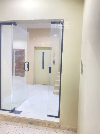 شقة للإيجار في شارع زيد البغدادي, حي الوزارات, مدينة الرياض, منطقة الرياض صورة 2