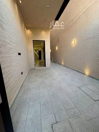 دور للبيع في شارع اكمل القرشي, حي بدر, مدينة الرياض, منطقة الرياض صورة 3