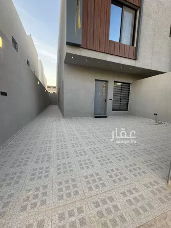 دور للبيع في شارع احمد الطيبي, حي بدر, مدينة الرياض, منطقة الرياض صورة 3