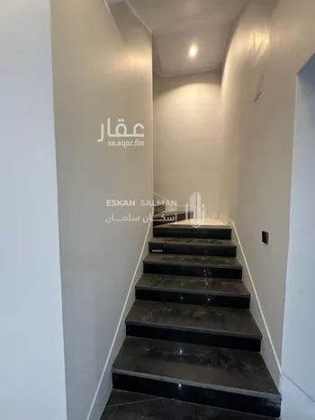 فيلا للبيع في شارع أبو القاسم الشابي, حي السويس 1, مدينة جازان, منطقة جازان صورة 2
