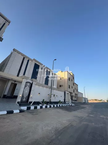 فيلا للبيع في شارع طريق السيل, حي الواسط, مدينة امارة منطقة مكة المكرمة - الطائف, منطقة مكة المكرمة صورة 2