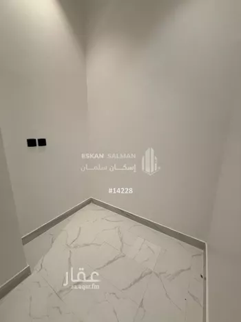 دور للبيع في شارع محمد السلمانى, حي الرمال, مدينة الرياض, منطقة الرياض صورة 2