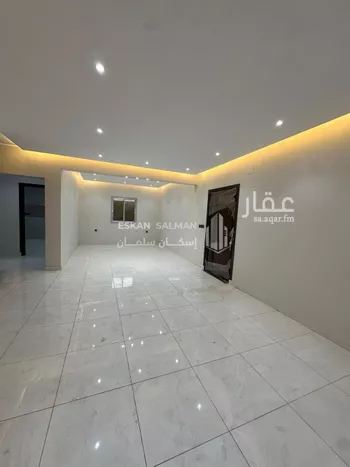 فيلا للبيع في شارع أبو القاسم الشابي, حي السويس 1, مدينة جازان, منطقة جازان صورة 5