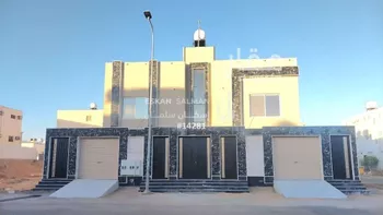 شقة للبيع في شارع البيان, حي البوادي, مدينة تبوك, منطقة تبوك