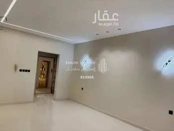 شقة للبيع في شارع شارع وهب بن قابوس المزني, حي النزهة, مدينة صامطه, منطقة جازان صورة 2