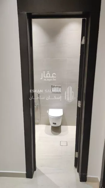 دور للبيع في شارع الضياء, حي الجنادرية, مدينة الرياض, منطقة الرياض صورة 5