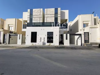 فيلا للبيع في شارع أحمد بن علي بن السمين, حي المهدية, مدينة الرياض, منطقة الرياض