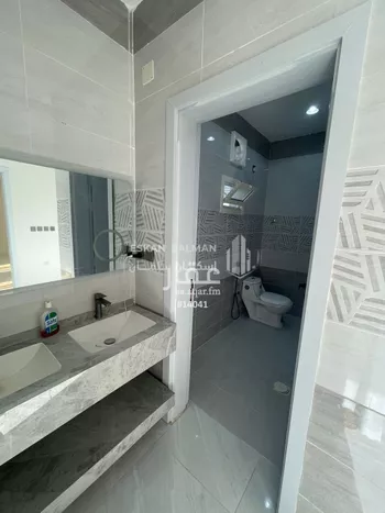 فيلا للبيع في شارع ج4 260, حي الفنار, مدينة الجموم - بحره, منطقة مكة المكرمة صورة 5
