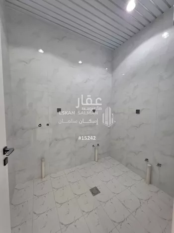 فيلا للبيع في شارع شعب الحذر, حي الغدير, مدينة ابها, منطقة عسير صورة 5