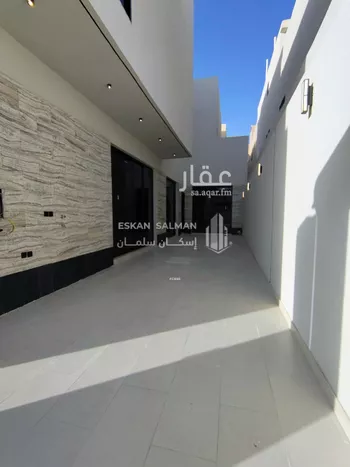 فيلا للبيع في شارع أحمد بن علي بن السمين, حي المهدية, مدينة الرياض, منطقة الرياض صورة 3