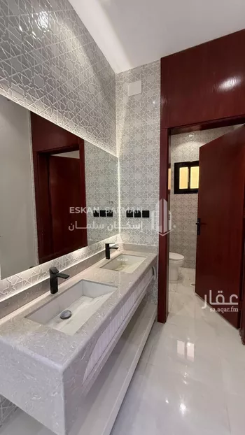 فيلا للبيع في شارع احمد بن ادريس, حي الرحاب, مدينة امارة منطقة مكة المكرمة - الطائف, منطقة مكة المكرمة صورة 2