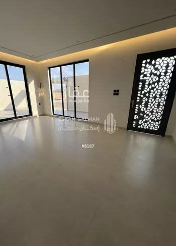 فيلا للبيع في شارع محمد الواعظ, حي المصيف, مدينة عنيزه, منطقة القصيم صورة 2