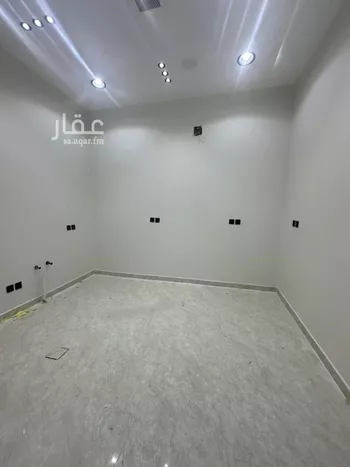 فيلا للبيع في شارع محمد بن محمد الكتبي, حي العوالي, مدينة الرياض, منطقة الرياض صورة 3