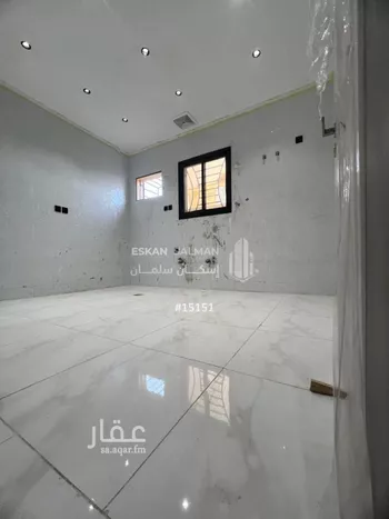 شقة للبيع في شارع مرجي بن كوثر, حي السويس 1, مدينة جازان, منطقة جازان صورة 2